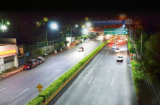 مشروع إنارة كهرباء مدينة المكسيك لـ 6 حارات ، مجموعات أضواء الشوارع LED