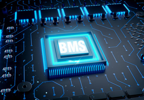 يمكن لنظام BMS (نظام إدارة البطارية) ضبط شحن وتفريغ بطارية powerwall الشمسية بمرونة وفقًا للاستخدام الفعلي لنظام الطاقة الشمسية ، وحماية البطارية من الشحن الزائد والتفريغ.