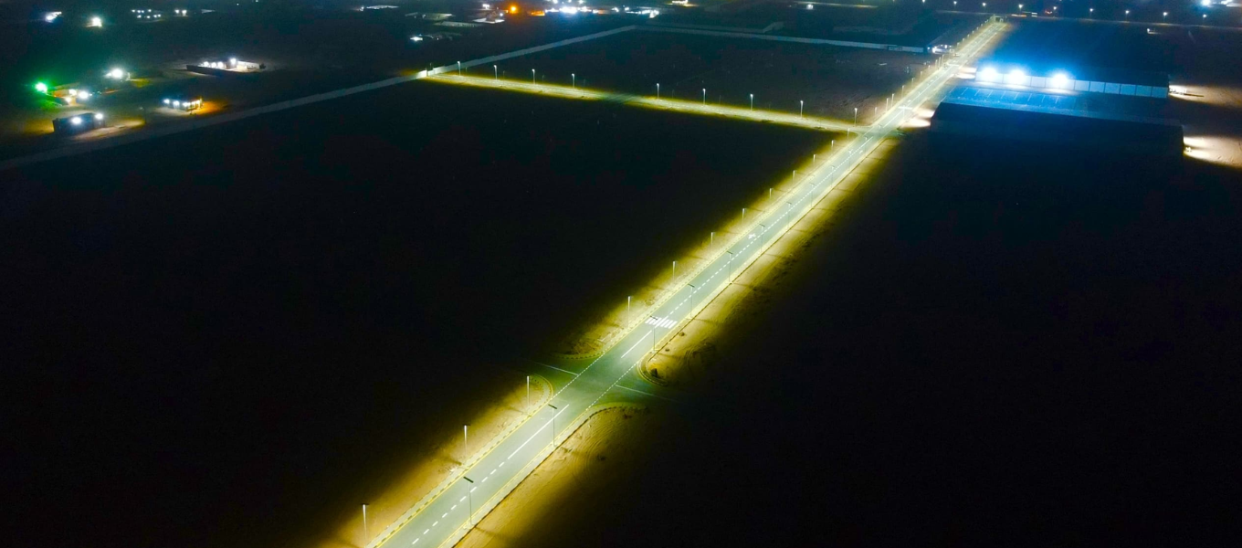 الاختيار بين أضواء الشوارع الشمسية ، من من من من من من من من من من من من شومن ومن